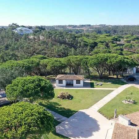 Holiday home Monte Da Laje Sesimbra